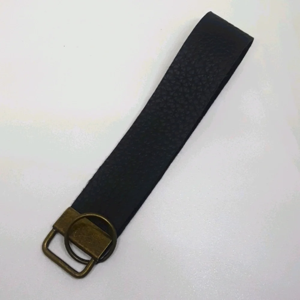 Black wristlet keychain